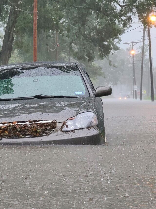 210517190440-02-lake-charles-flooding-0517